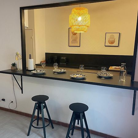 Appartement Intra Muros Avec Cour Privee Avignon Luaran gambar